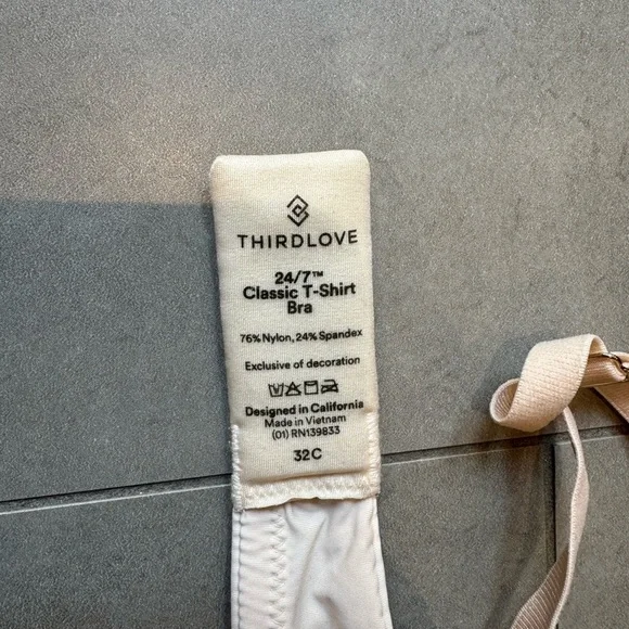 ThirdLove 24/7 Classic T-Shirt Bra Sz. 32C in Soft Pink - Picture 10 of 12